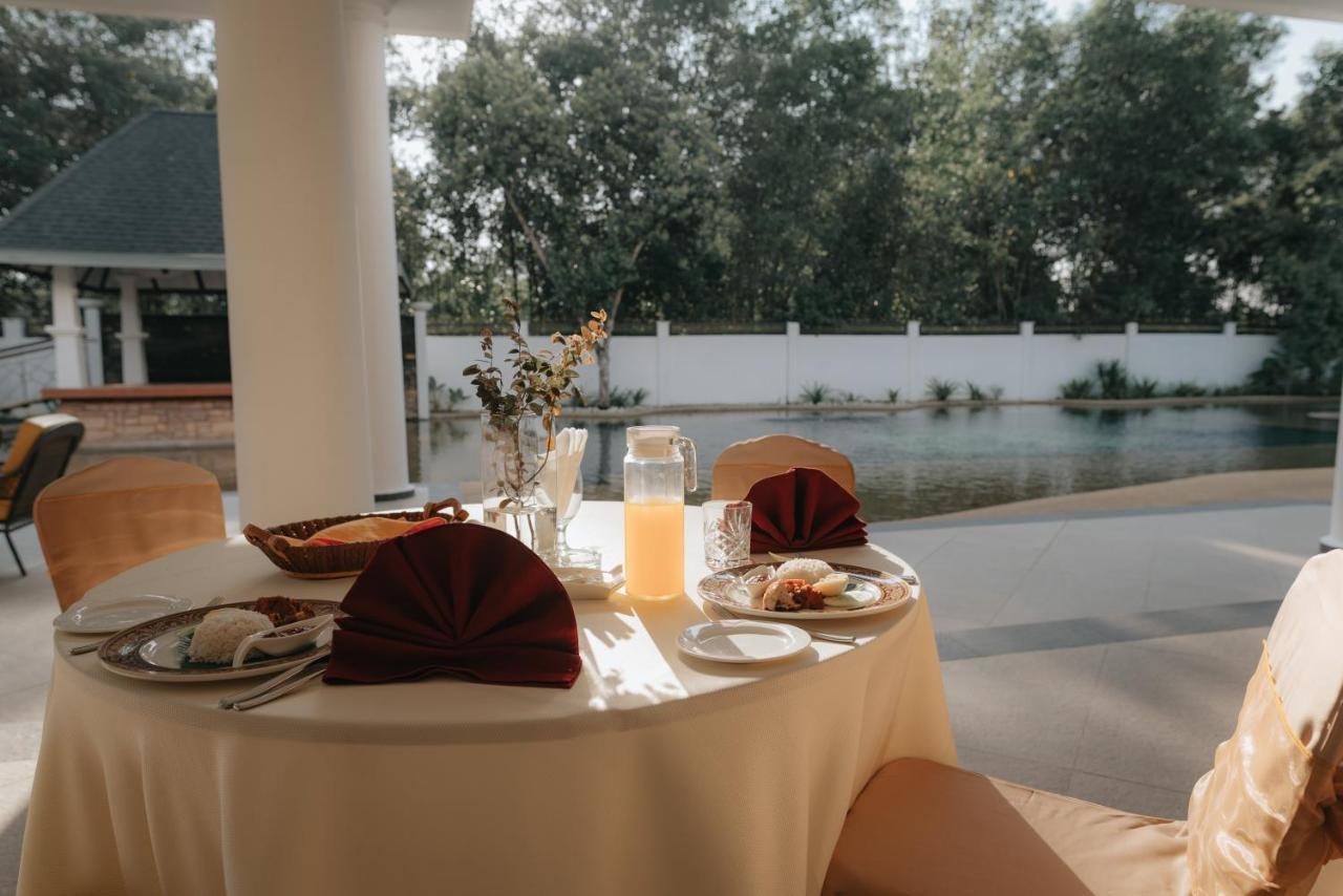 The Kahaani Hotel Ayer Keroh Ngoại thất bức ảnh